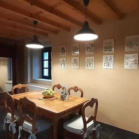 Antiguo Pajar Rehabilitado A 12 Kms. Del Mar Holiday home Monfero